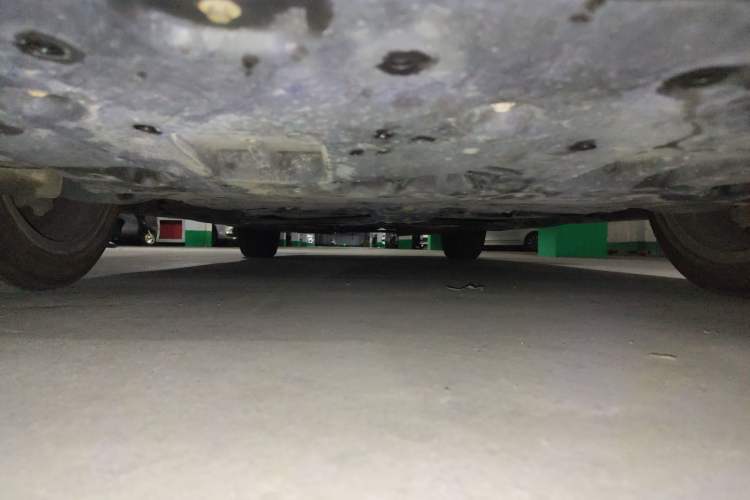 Used Toyota Crown 2015 2.0T Fashion Edition Chassis Front