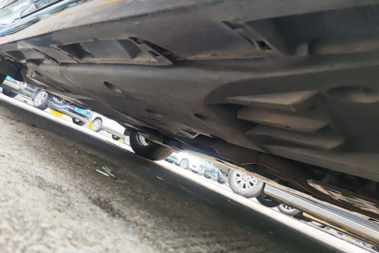 Used Toyota Crown 2015 2.0T Fashion Edition Chassis Front Right