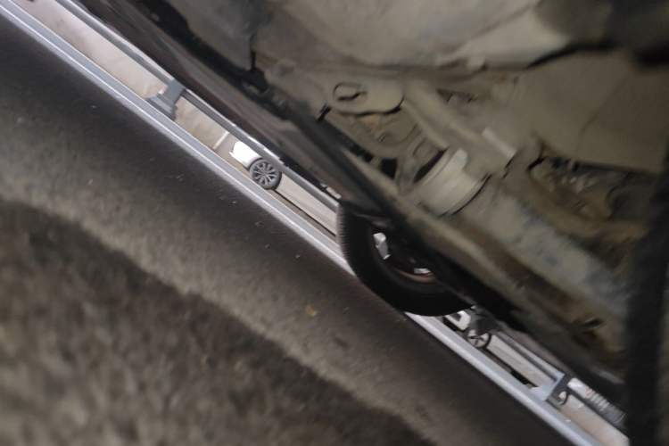 Used Toyota Crown 2015 2.0T Fashion Edition Chassis Front Right