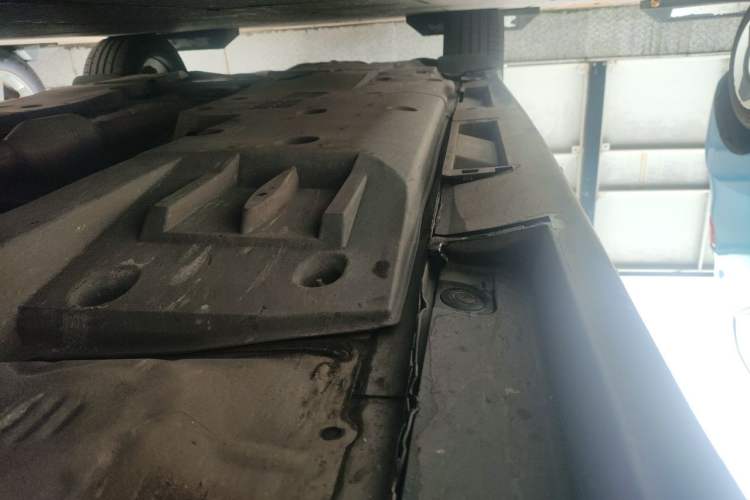 Used Toyota Crown 2015 2.0T Fashion Edition Chassis Front Right