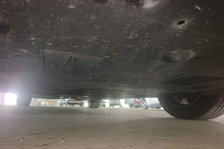 Used Toyota Crown 2015 2.0T Fashion Edition Chassis Front