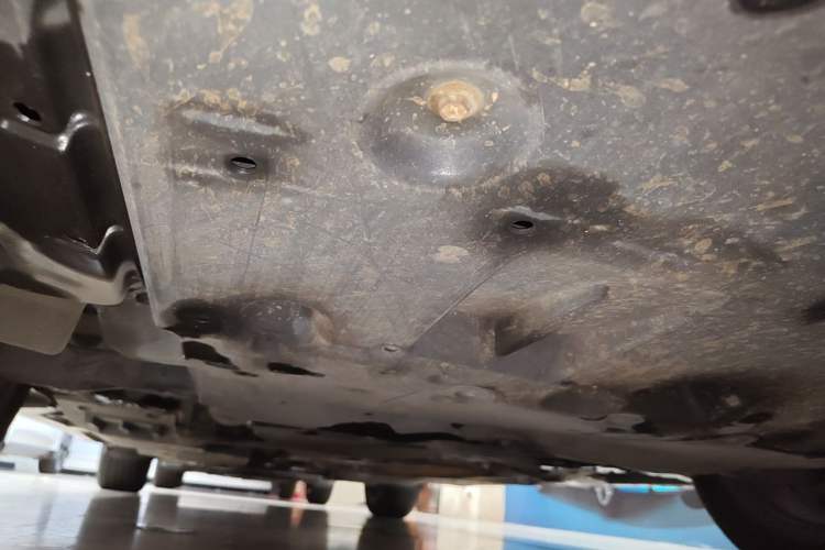 Used Toyota Crown 2015 2.0T Fashion Edition Chassis Front