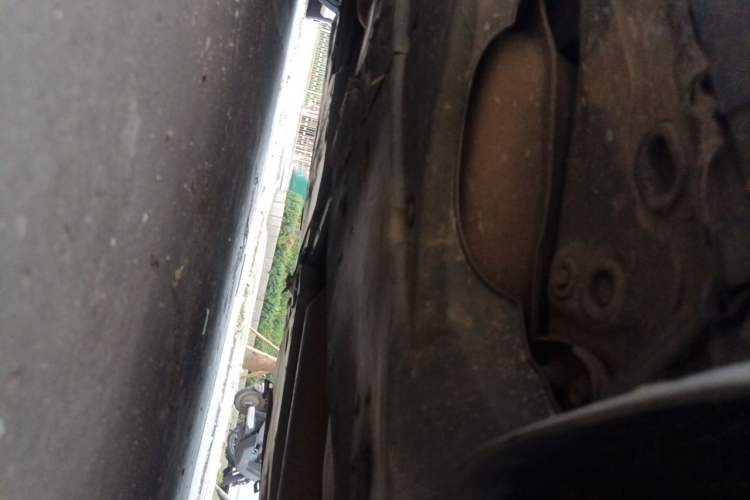 Used Toyota Crown 2015 2.0T Elite Edition Chassis Rear Left