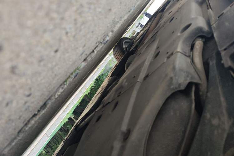 Used Toyota Crown 2015 2.0T Premium Edition Chassis Rear Left