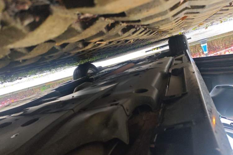 Used Toyota Crown 2015 2.0T Fashion Edition Chassis Rear Left