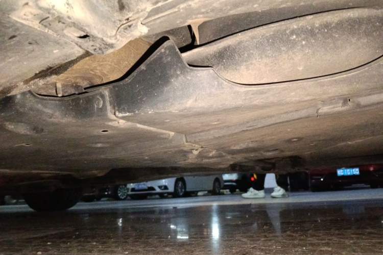 Used Toyota Crown 2015 2.0T Fashion Edition Chassis Rear Left