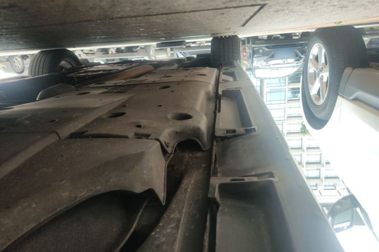 Used Toyota Crown 2015 2.0T Fashion Edition Chassis Rear Left