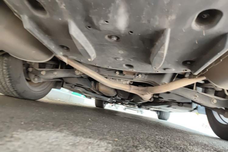 Used Toyota Crown 2015 2.0T Fashion Edition Chassis Rear