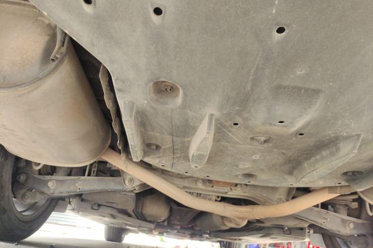 Used Toyota Crown 2015 2.0T Fashion Edition Chassis Rear