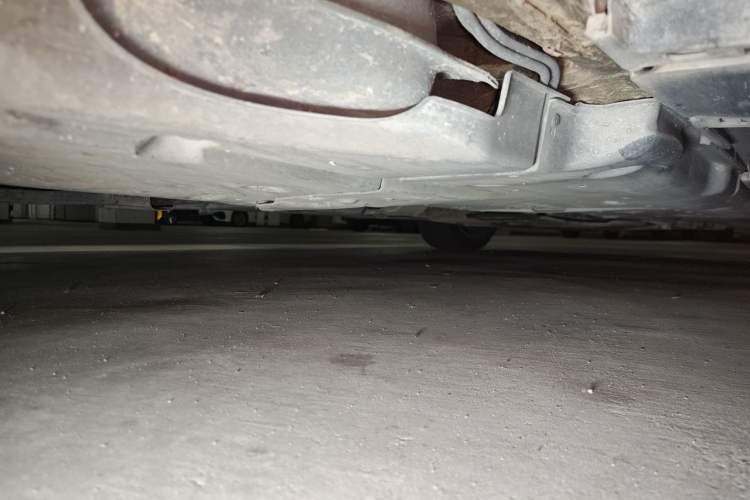 Used Toyota Crown 2015 2.0T Fashion Edition Chassis Rear Right