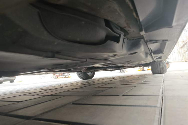 Used Toyota Crown 2015 2.0T Fashion Edition Chassis Rear Right