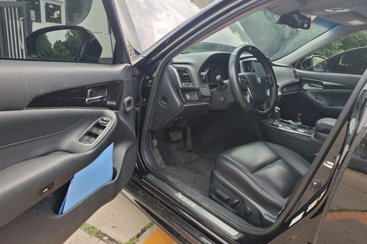 Used Toyota Crown 2015 2.0T Premium Edition Driver Seat