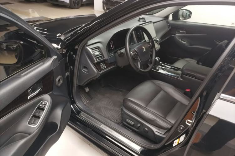 Used Toyota Crown 2015 2.5L Smart Edition Driver Seat