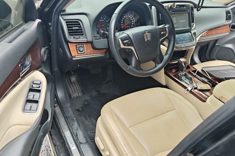 Used Toyota Crown 2015 2.0T Fashion Edition Driver Seat