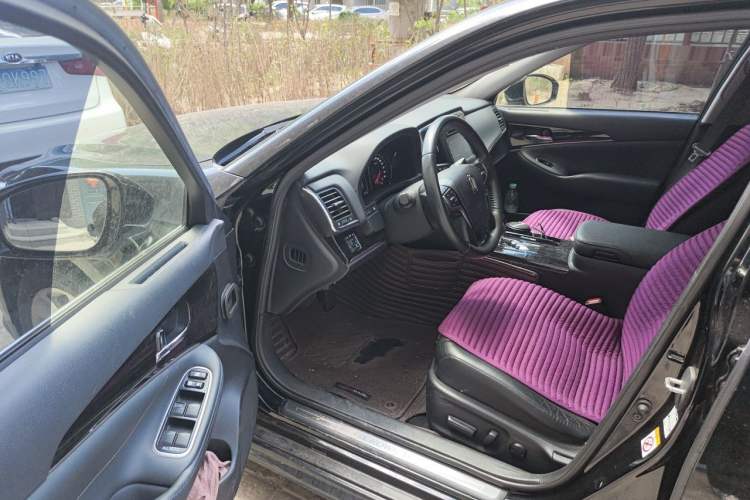 Used Toyota Crown 2015 2.0T Fashion Edition Driver Seat