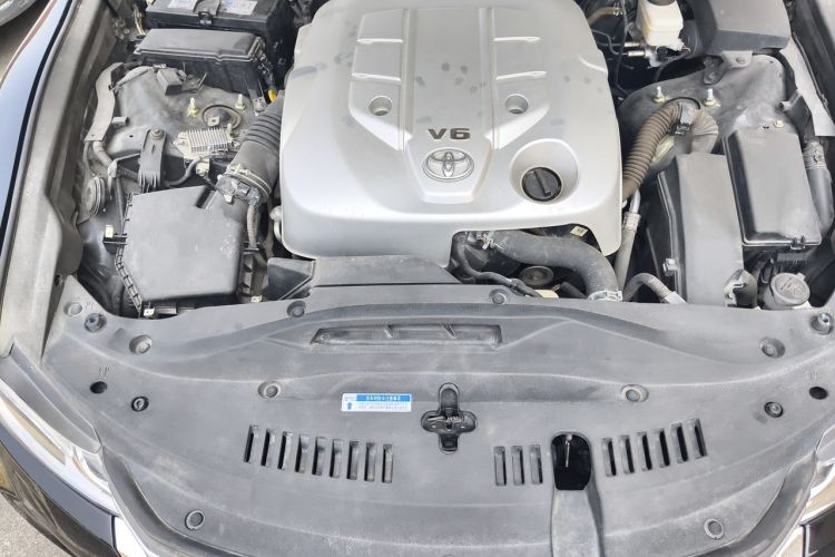 Used Toyota Crown 2015 2.5L Smart Edition Engine Bay