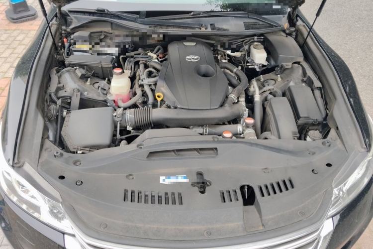 Used Toyota Crown 2015 2.0T Fashion Edition Engine Bay