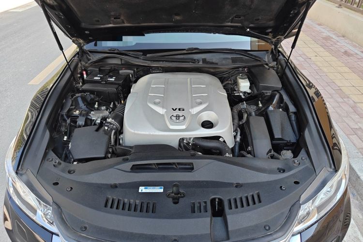 Used Toyota Crown 2015 2.5L Smart Edition Engine Bay
