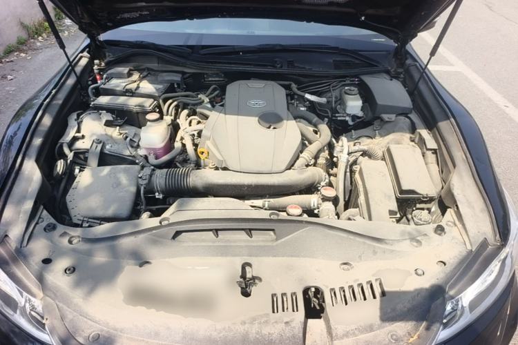 Used Toyota Crown 2015 2.0T Fashion Edition Engine Bay