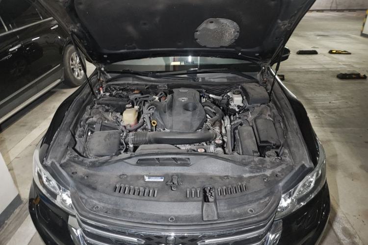 Used Toyota Crown 2015 2.0T Fashion Edition Engine Bay