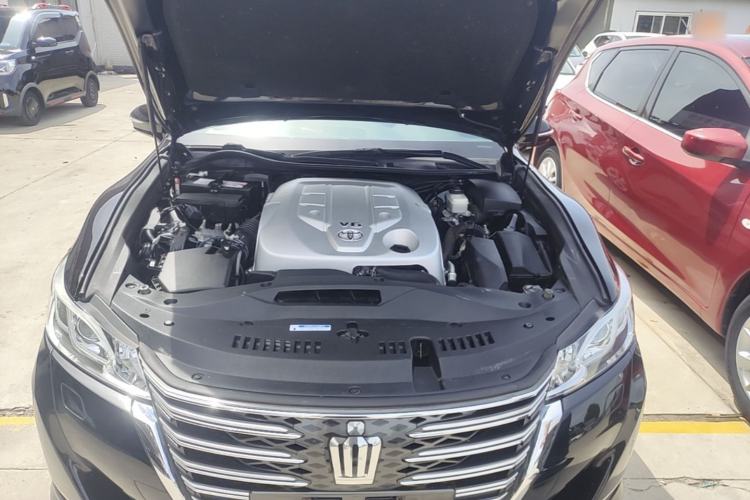 Used Toyota Crown 2015 2.5L Smart Edition Engine Bay