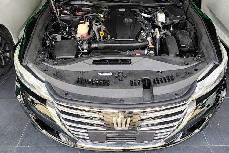 Used Toyota Crown 2015 2.0T Fashion Edition Engine Bay