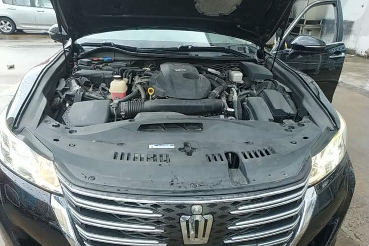 Used Toyota Crown 2015 2.0T Fashion Edition Engine Bay