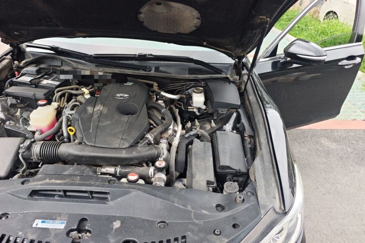 Used Toyota Crown 2015 2.0T Fashion Edition Engine Bay Left