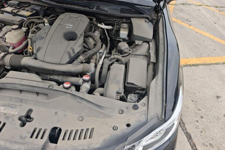 Used Toyota Crown 2015 2.0T Premium Edition Engine Bay Left