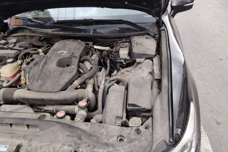 Used Toyota Crown 2015 2.0T Fashion Edition Engine Bay Left