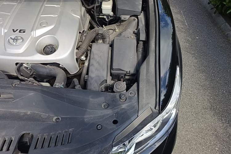 Used Toyota Crown 2015 2.5L Smart Edition Engine Bay Left