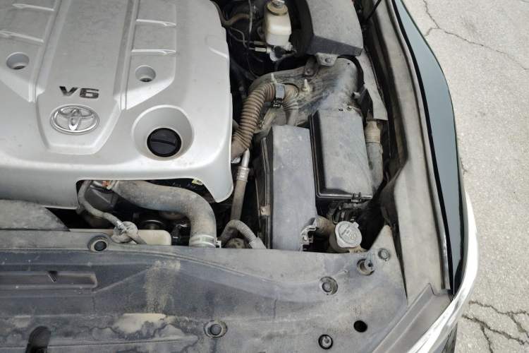 Used Toyota Crown 2015 2.5L Elite Edition Engine Bay Left