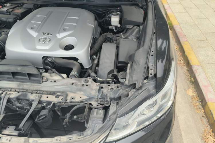Used Toyota Crown 2015 2.5L Smart Edition Engine Bay Left