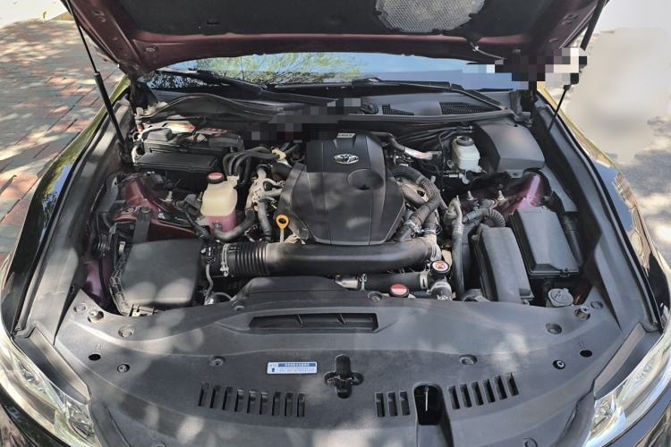 Used Toyota Crown 2015 2.0T Pioneer Edition Engine Bay