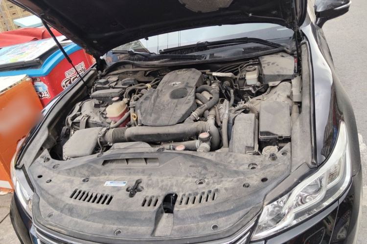 Used Toyota Crown 2015 2.0T Fashion Edition Engine Bay