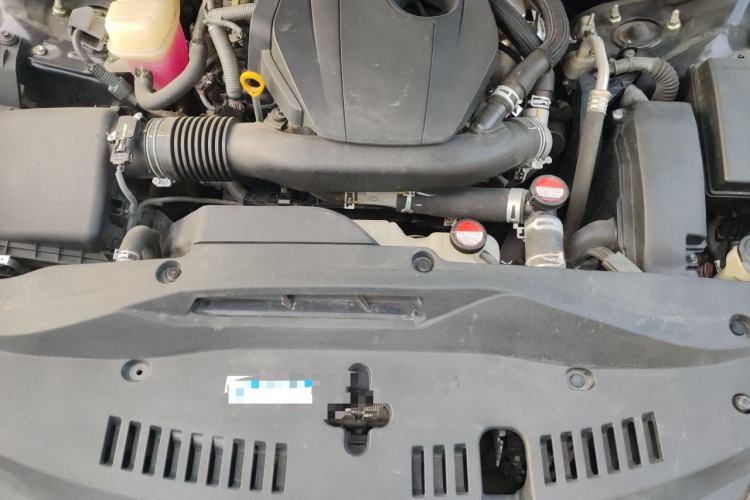 Used Toyota Crown 2015 2.0T Fashion Edition Engine Bay