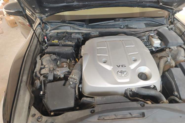 Used Toyota Crown 2015 2.5L Smart Edition Engine Bay Right