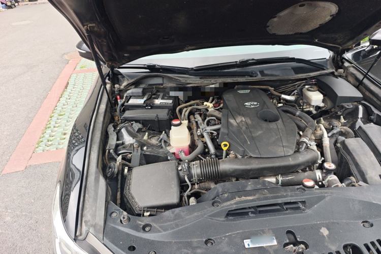 Used Toyota Crown 2015 2.0T Fashion Edition Engine Bay Right