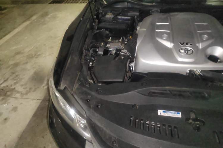 Used Toyota Crown 2015 2.5L Smart Edition Engine Bay Right