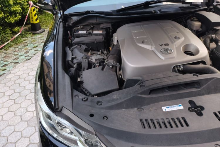 Used Toyota Crown 2015 2.5L Smart Edition Engine Bay Right