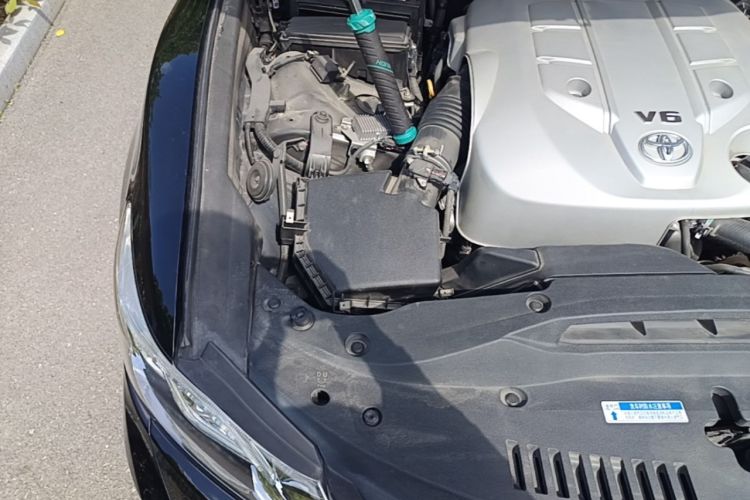 Used Toyota Crown 2015 2.5L Smart Edition Engine Bay Right