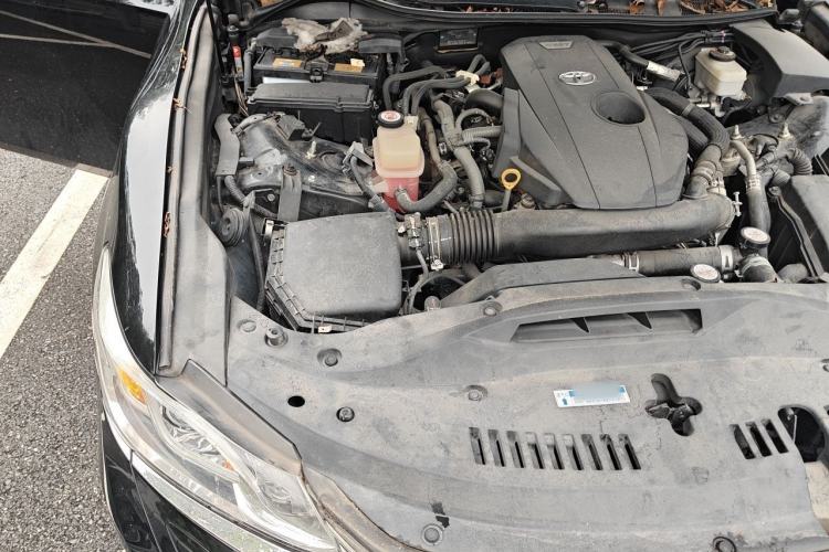 Used Toyota Crown 2015 2.0T Fashion Edition Engine Bay Right