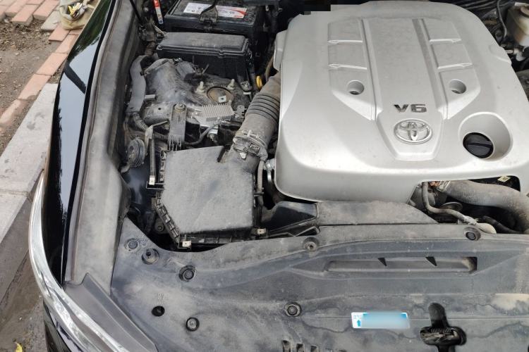 Used Toyota Crown 2015 2.5L Elite Edition Engine Bay Right
