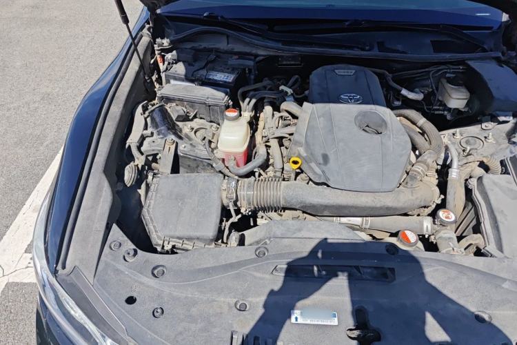 Used Toyota Crown 2015 2.0T Fashion Edition Engine Bay Right