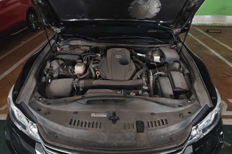 Used Toyota Crown 2015 2.0T Fashion Edition Engine Bay