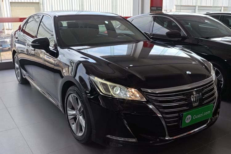 Used Toyota Crown 2015 2.0T Fashion Edition Exterior 1