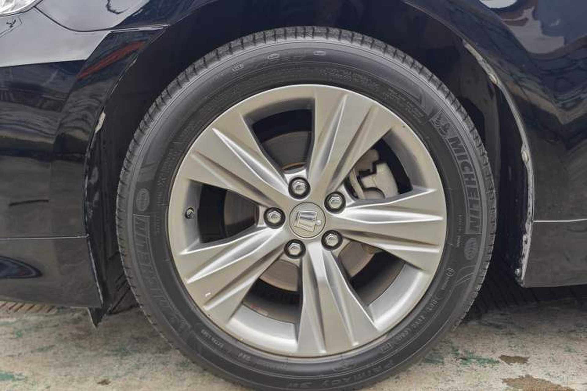 Used Toyota Crown 2015 2.0T Fashion Edition Exterior 11