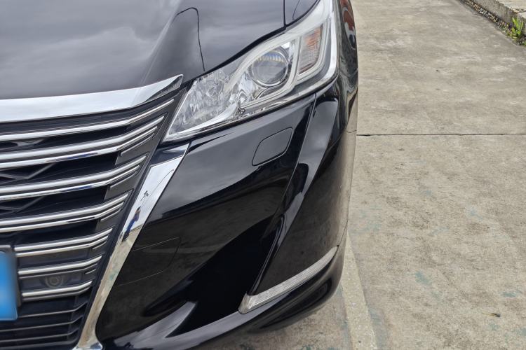 Used Toyota Crown 2015 2.0T Fashion Edition Exterior 12