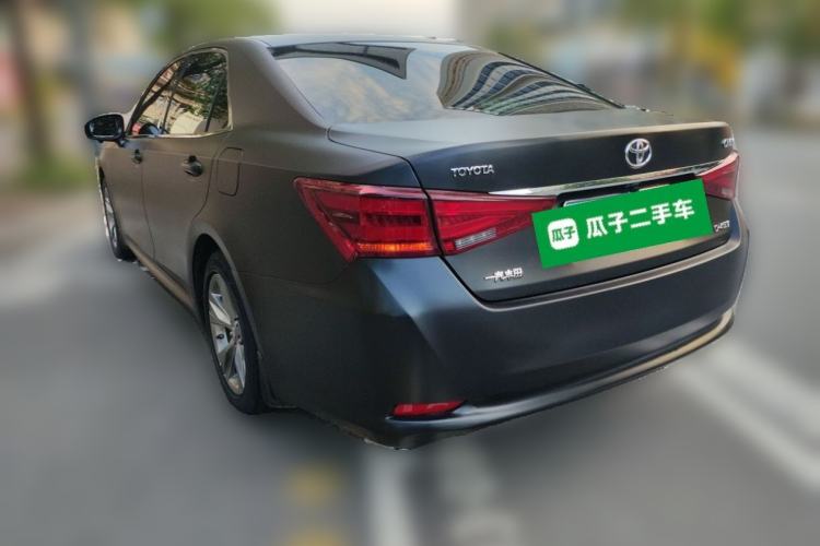 Used Toyota Crown 2015 2.0T Fashion Edition Exterior 2
