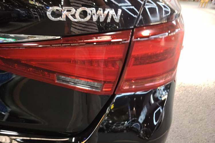 Used Toyota Crown 2015 2.5L Smart Edition Exterior 3